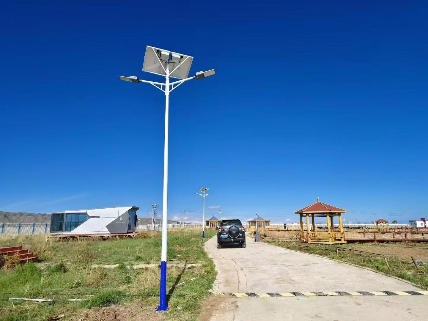 Rural park split-type solar street lights